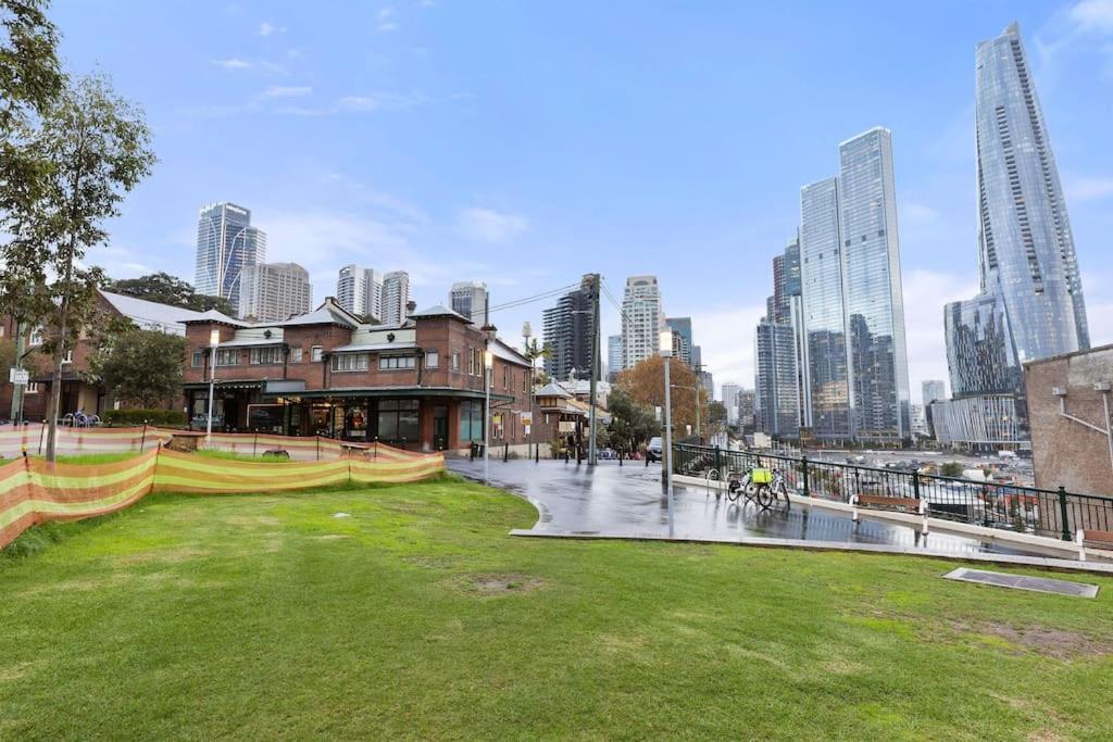 Perfect With Private Rooftop Apartment *