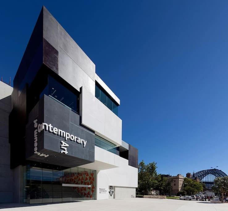 Perfect With Private Rooftop Apartment Sydney